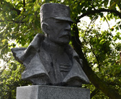 Спомен-комплекс Текериш